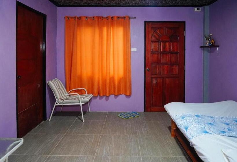 اتاق خانوادگی, Negra Mountain Resort