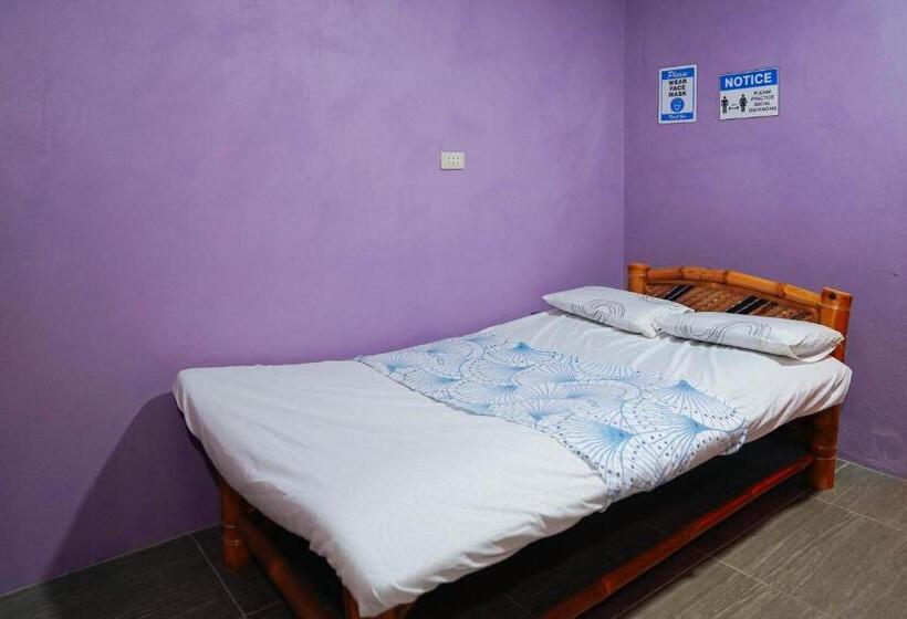 اتاق خانوادگی, Negra Mountain Resort