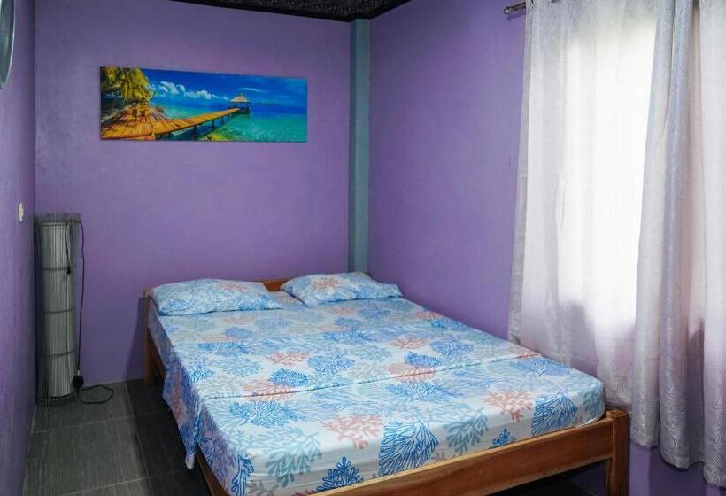 اتاق خانوادگی, Negra Mountain Resort