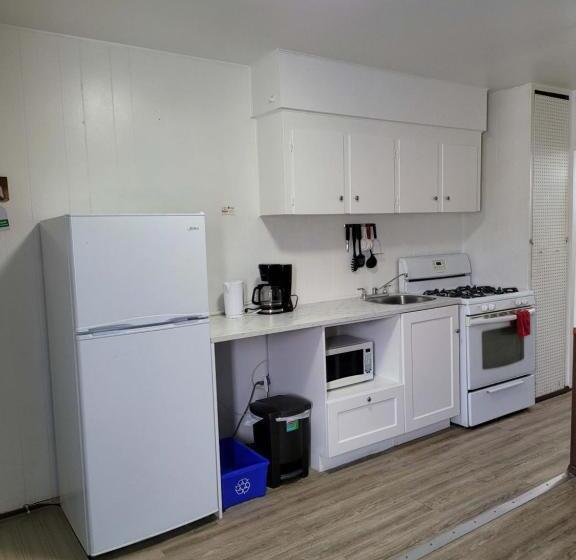 غرفة قياسية, Midtown Motel On Alaska Ave