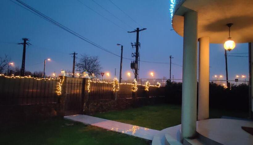 Vila 1 Dormitori, Casa Blanco