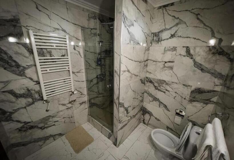 Habitació Triple Estàndard Bany Exterior, Casa Blanco