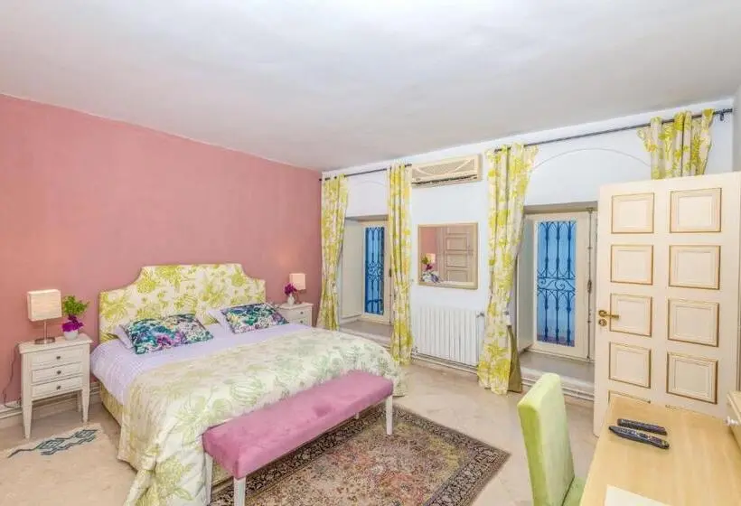 اتاق سوپریور با تخت بزرگ, La Demeure