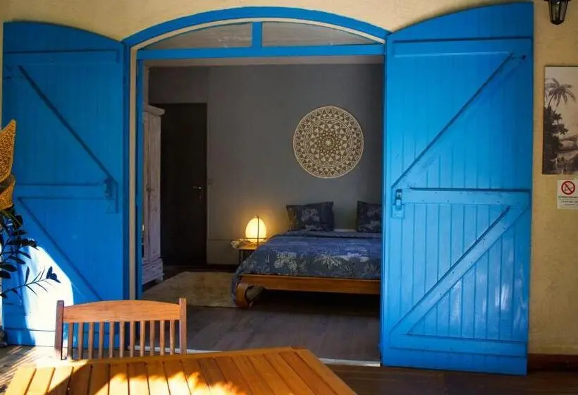 اتاق استاندارد با چشمانداز استخر, Casa Babalahy