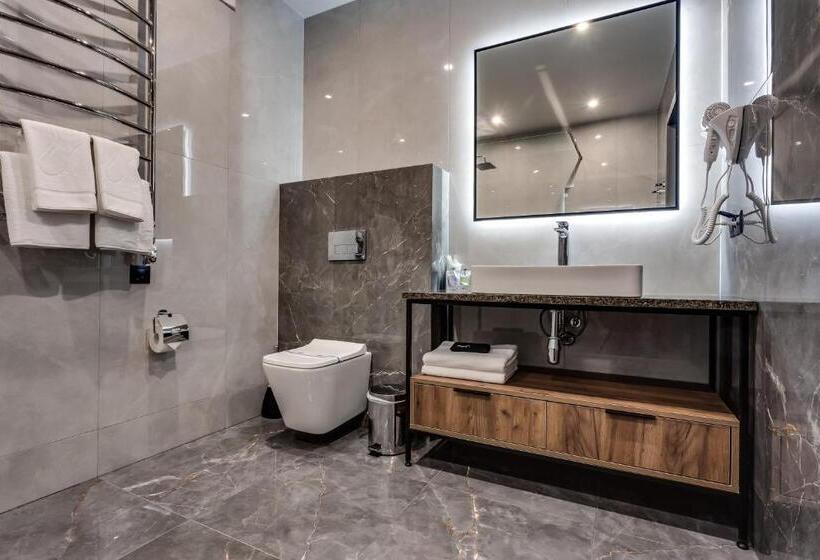 Стандартный Номер Кровать Кинг, Girskidelux