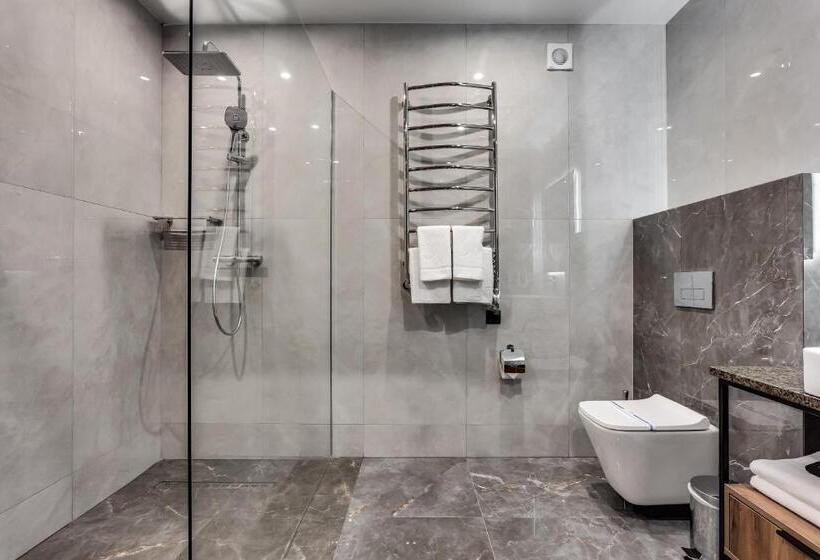 Стандартный Номер Кровать Кинг, Girskidelux