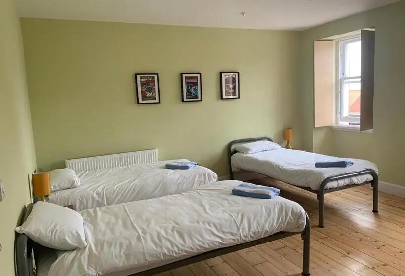 スタンダードトリプルルーム, The Dolphin Inn Hostel