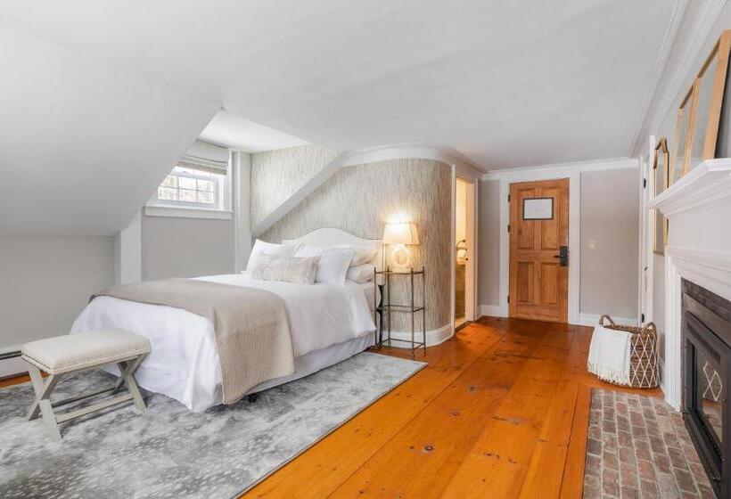 اتاق استاندارد, The Hermitage Inn Vermont