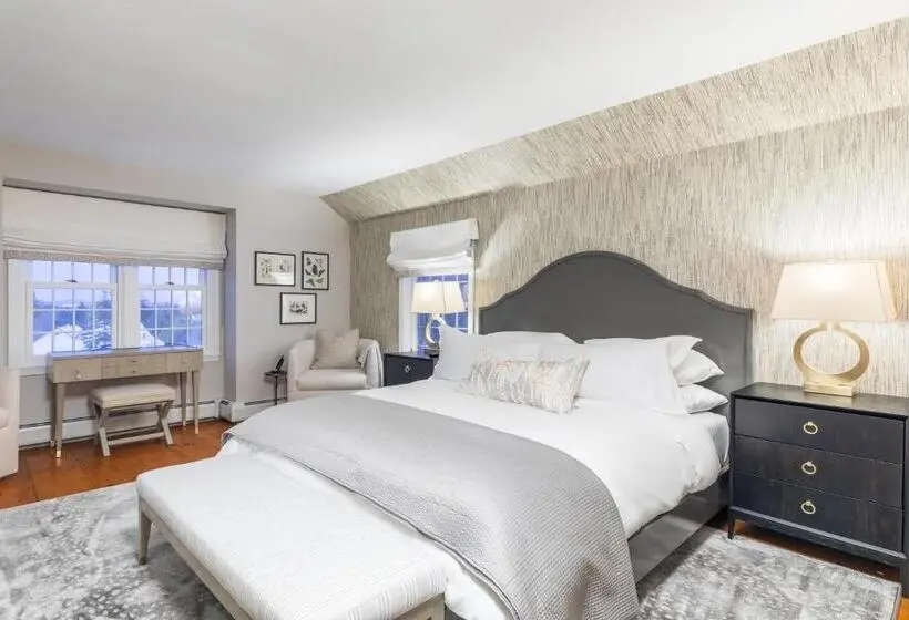 キングサイズベッドのデラックスルーム, The Hermitage Inn Vermont