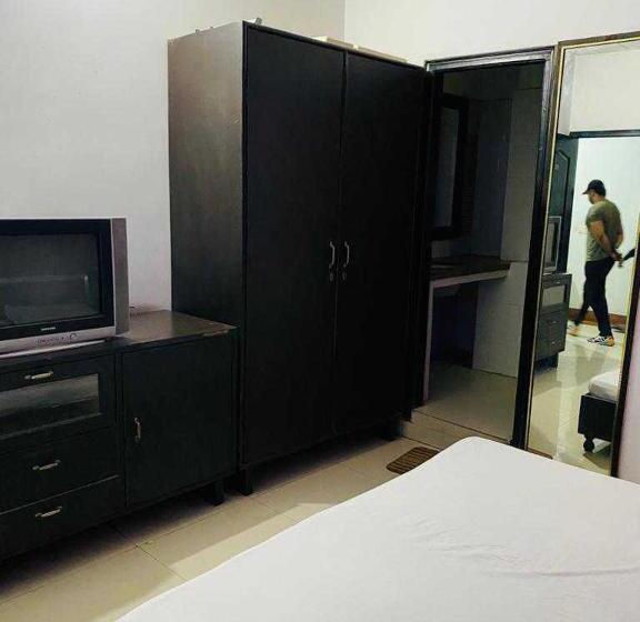 トリプルクラシックルーム, Oyo 83081 Mahima