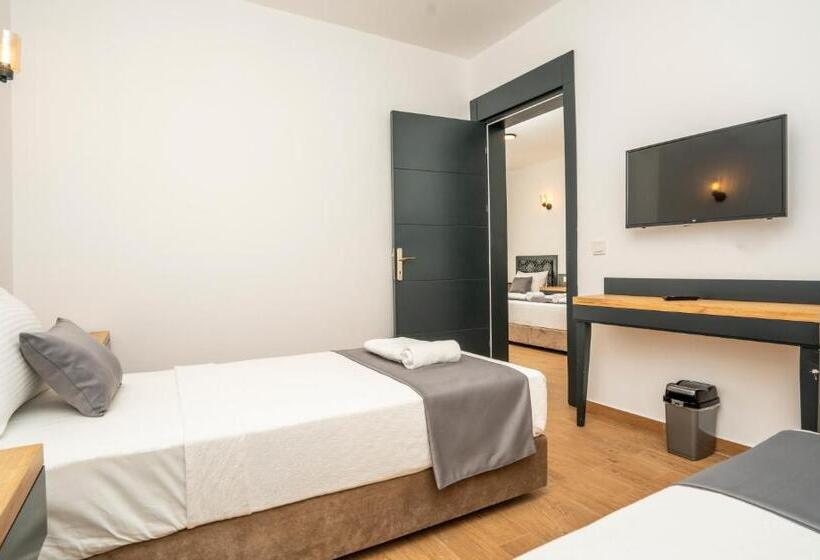 Quarto Familiar, Marmaris Kensington Green