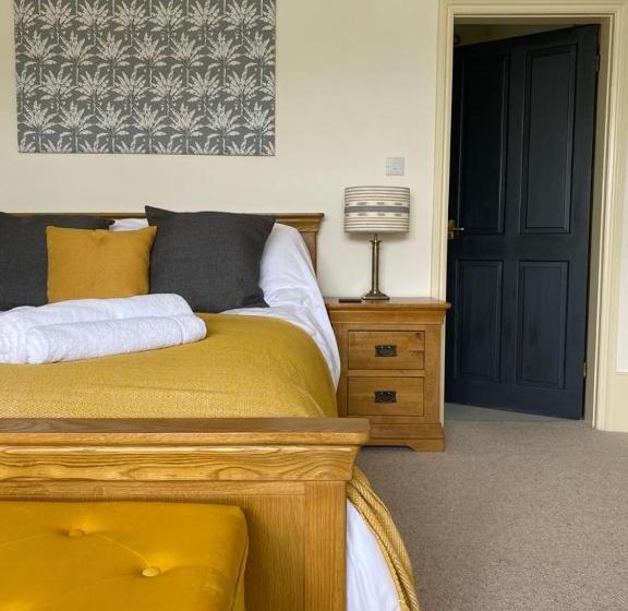 キングサイズベッドのスタンダードルーム, No6