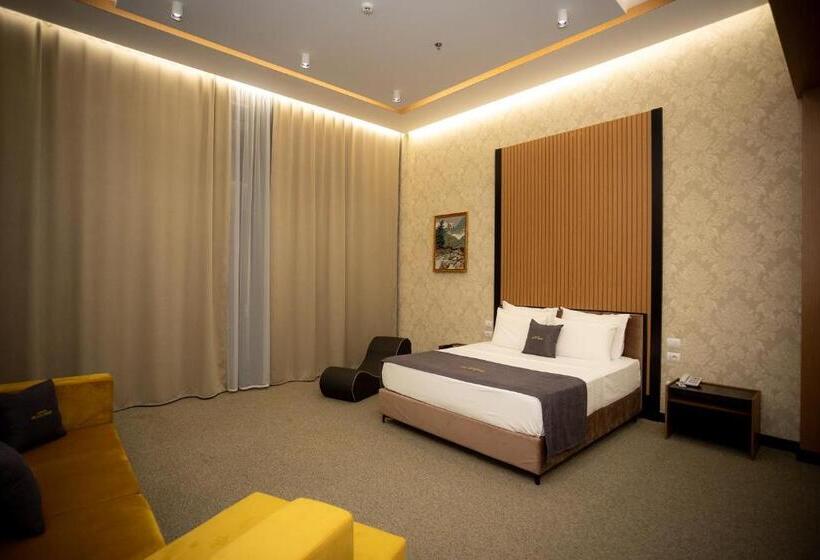 스위트 킹사이즈 침대, Deluxe Resort And Spa