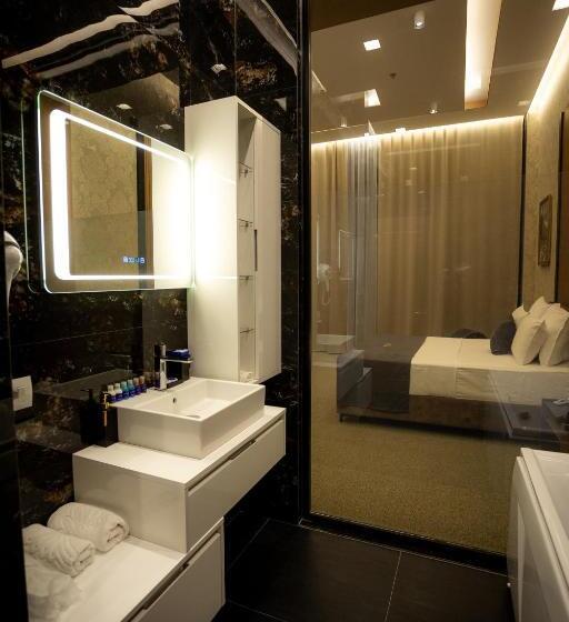 주니어 스위트 발코니, Deluxe Resort And Spa