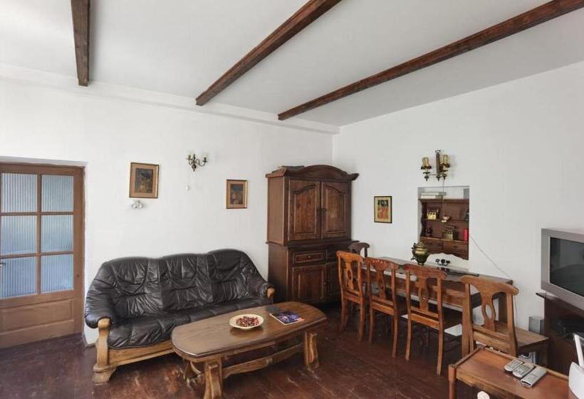 １ベッドルームハウス, Vila Zia