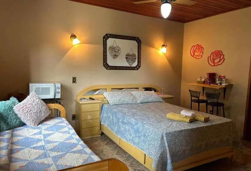 スーペリアースイート, Hostel Limão Doce