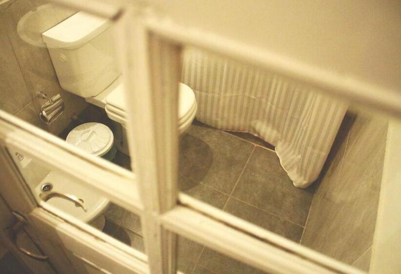 Номер Стандарт, Al Otro Lado Del Río