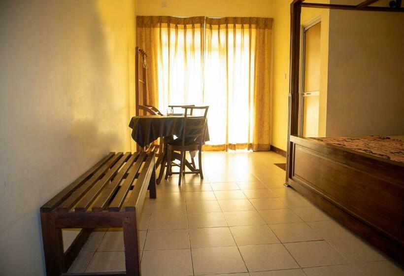 Номер Economy, Chamaya Holiday Inn