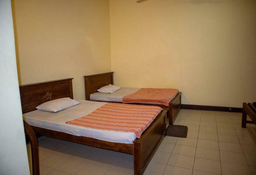 Номер Economy, Chamaya Holiday Inn