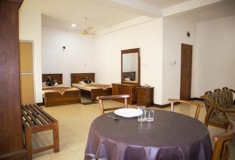 Семейный Номер Deluxe, Chamaya Holiday Inn