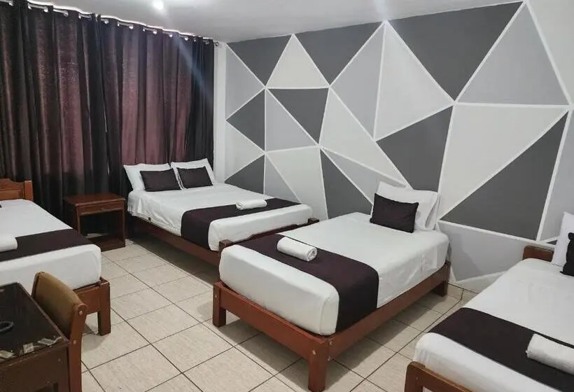 スタンダード4人部屋, Villa Del Sol