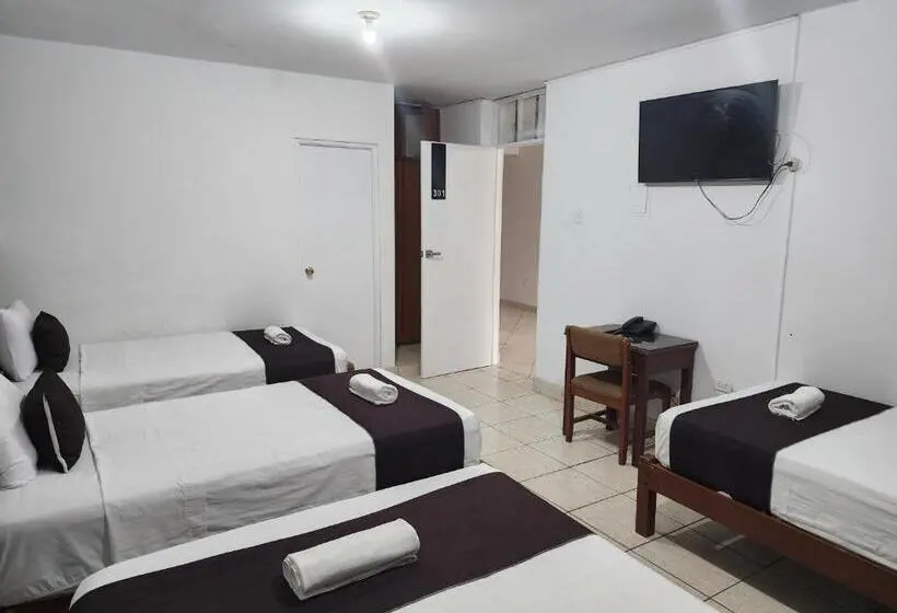 スタンダード4人部屋, Villa Del Sol