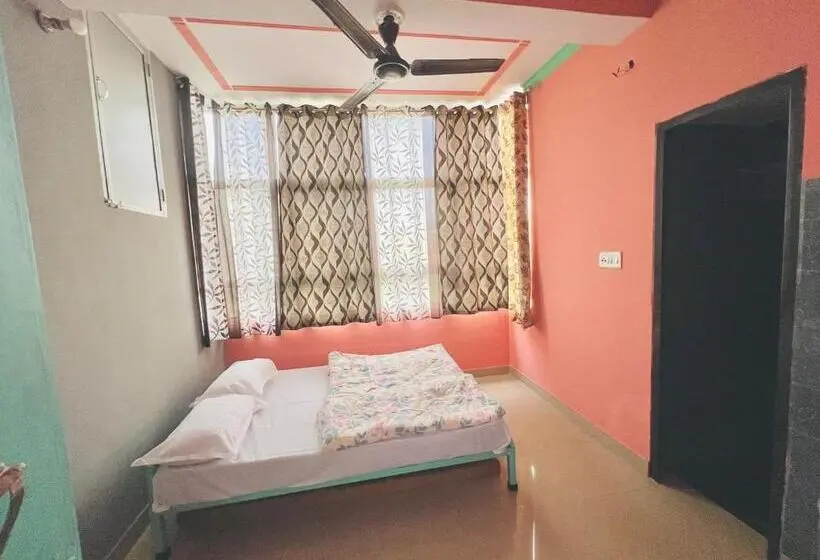 آپارتمان 1 خوابه با چشم‌انداز باغ, Bhoora House