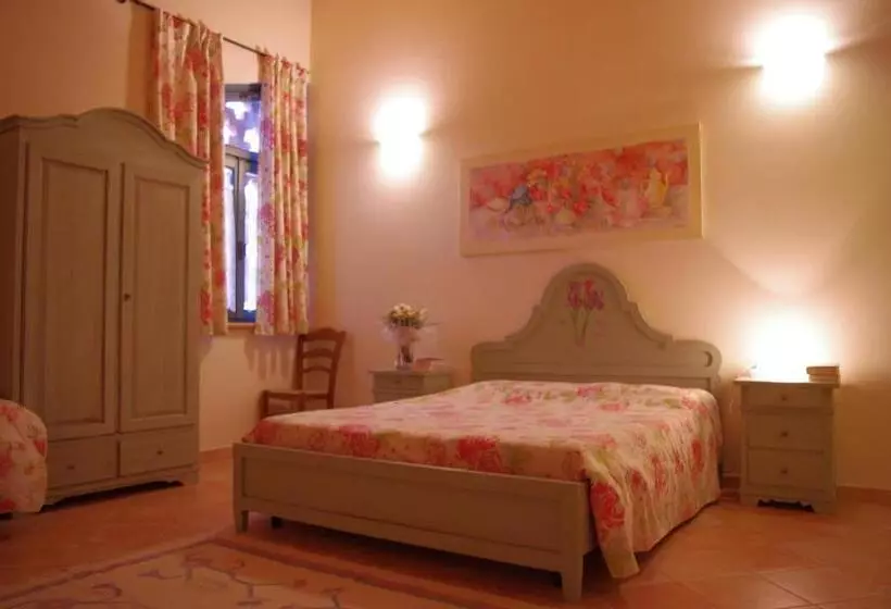 スタンダード4人部屋, Agriturismo La Casa Del Mandorlo