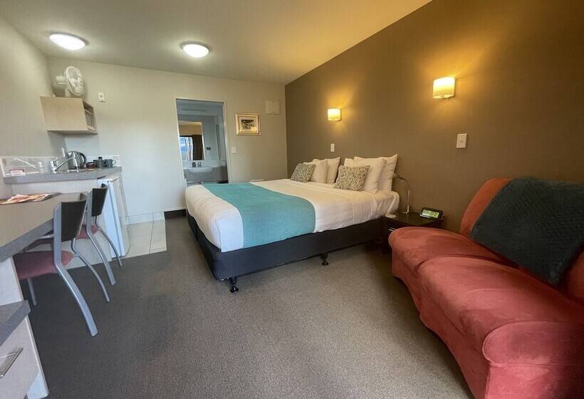 סטודיו סופריור, Bella Vista Motel Ashburton