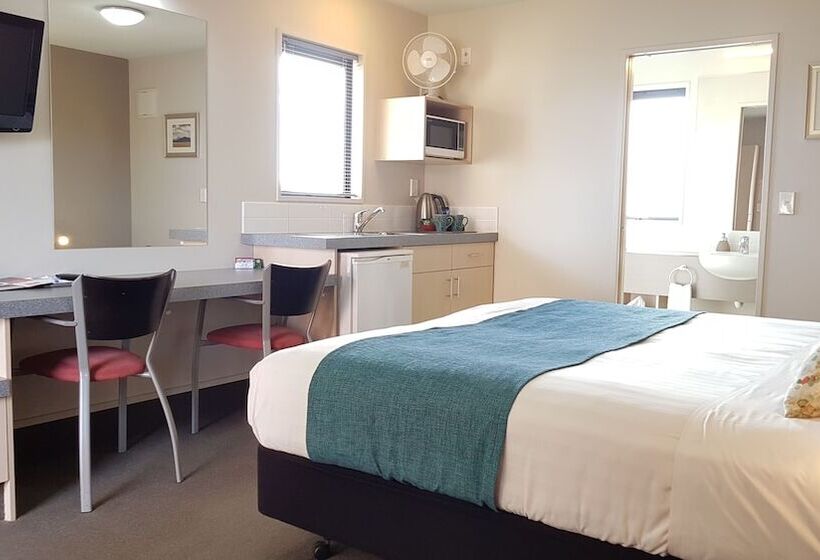 סטודיו סופריור, Bella Vista Motel Ashburton