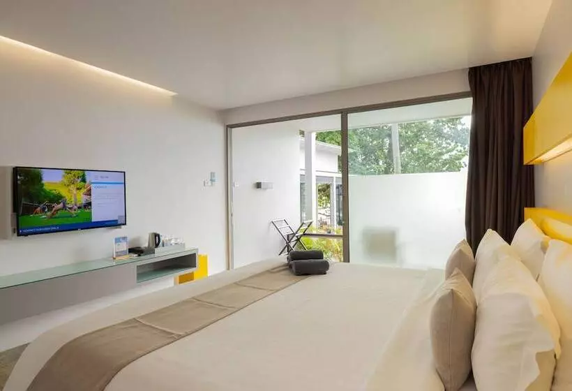 プールの見えるデラックスルーム, Explorar Koh Phangan Adults Only Resort And Spa