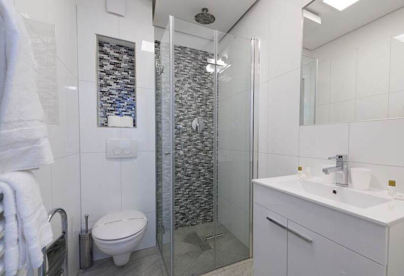 标准间, Bürgerhof