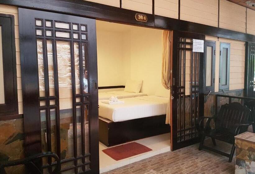 Quarto Economy, Delight Resort