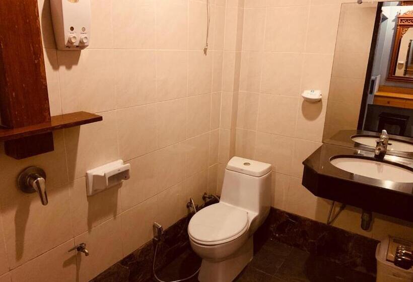 Quarto Economy, Delight Resort