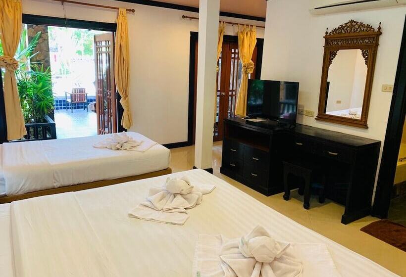 Quarto Triplo Superior, Delight Resort