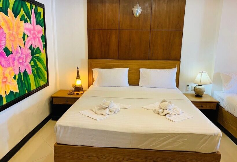 スーペリアトリプルルーム, Delight Resort