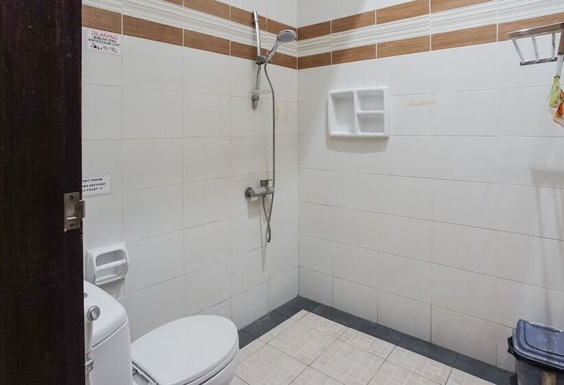 디럭스 룸, Denays Guest House Jimbaran