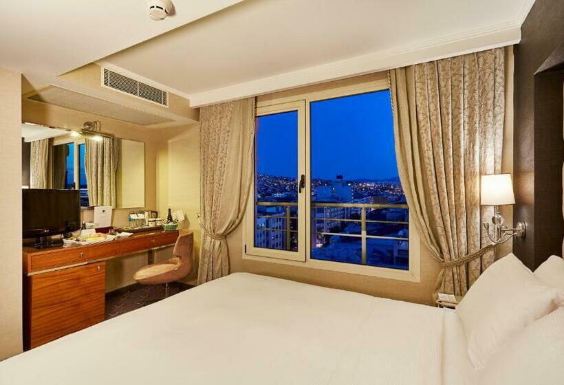 Habitación Estàndard Individual, Doubletree By Hilton Hotel Izmir   Alsancak