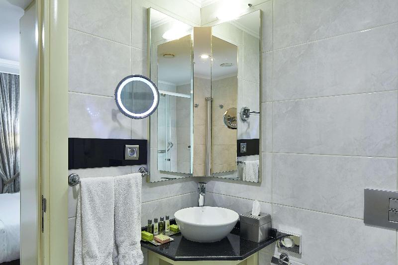 اتاق استاندارد یک نفره, Doubletree By Hilton Hotel Izmir   Alsancak