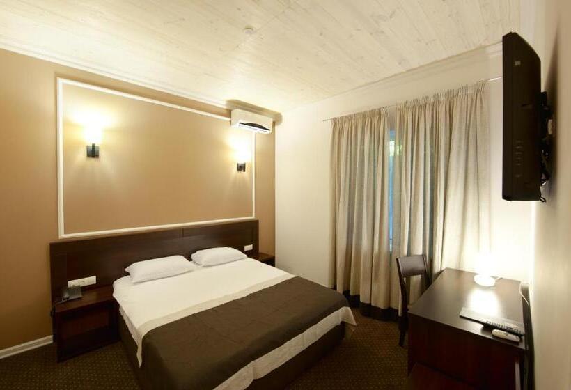 Cameră Clasică, Geneva Resort