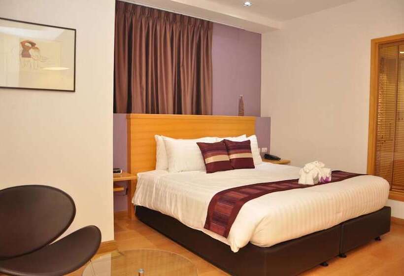 Quarto Deluxe, Iyarin @ Tuk Chang