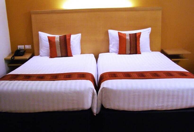 Quarto Superior, Iyarin @ Tuk Chang