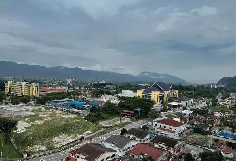 キングサイズベッドのスーペリアルーム, Kinta Riverfront Hotel & Suites