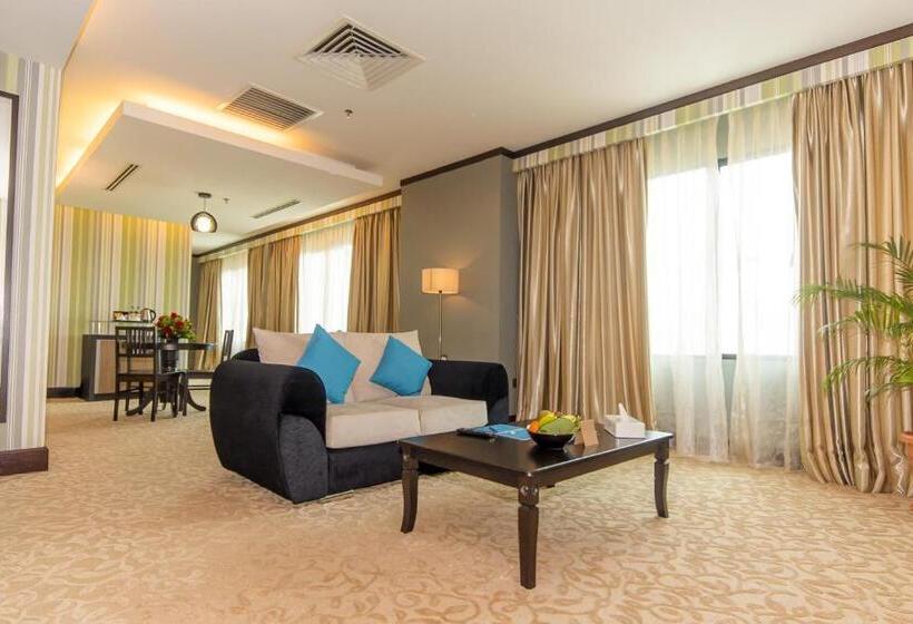 Президентский Люкс, Kinta Riverfront Hotel & Suites