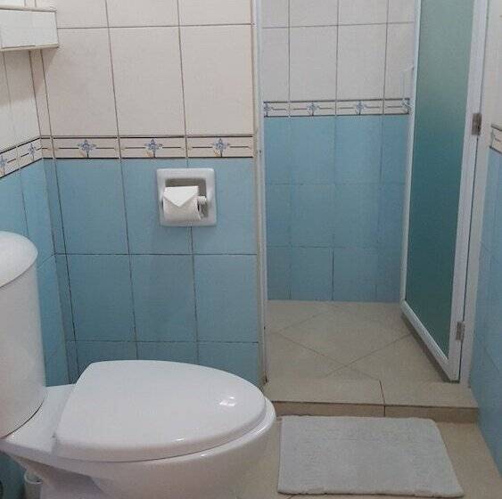 패밀리 룸, Panglao Regents Park Resort