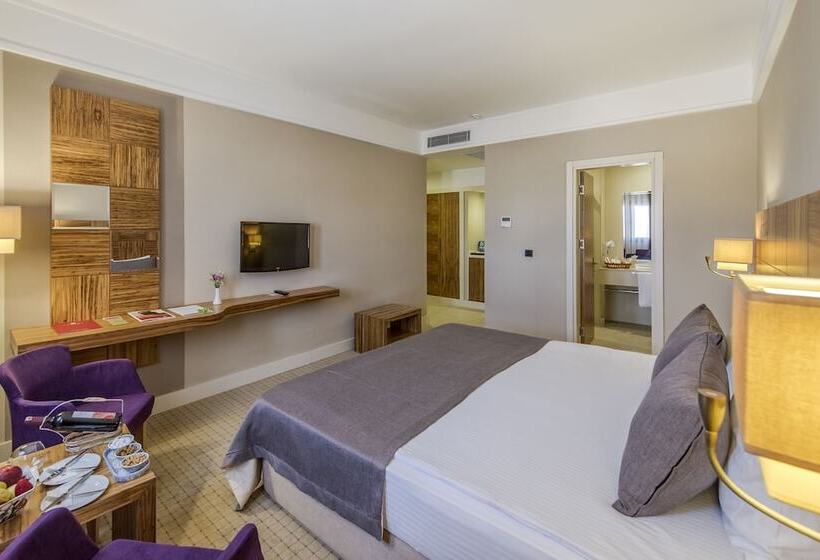 Люкс Повышенной Комфортности, Ramada by Wyndham Cappadocia