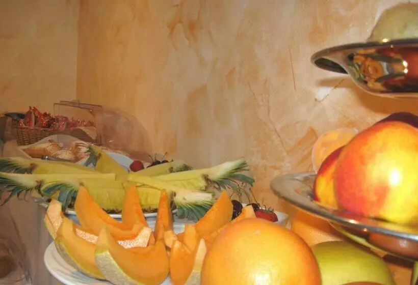 اتاق استاندارد یک نفره, Rurale Canneviè