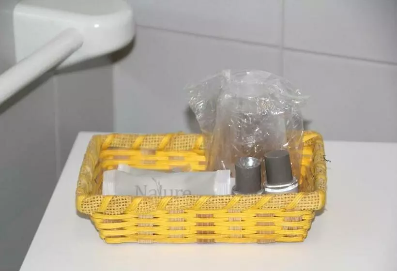 اتاق استاندارد یک نفره, Rurale Canneviè