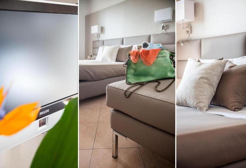 Triple Room Sea View, Vesuvio