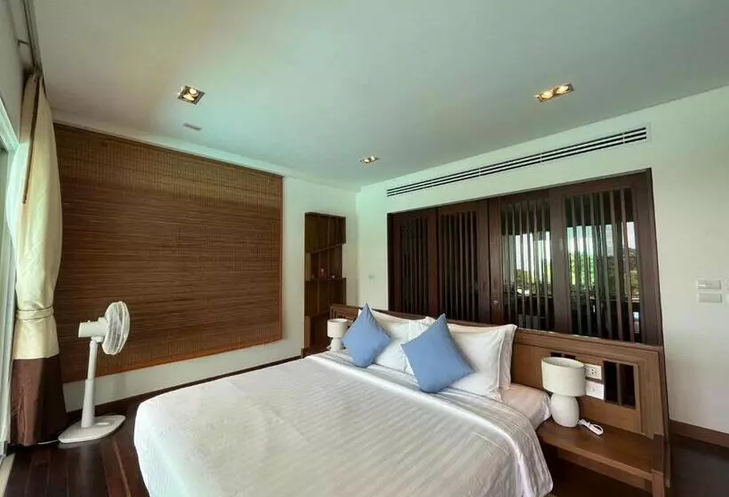 Villa 3 Makuuhuonetta Uima-allas, Villa Tantawan Resort   Private Pool Villas
